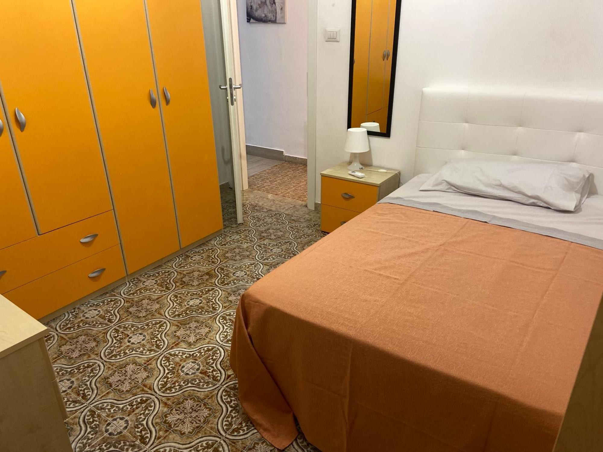 Casa Vacanza La Collegiata 卡塔尼亚 外观 照片